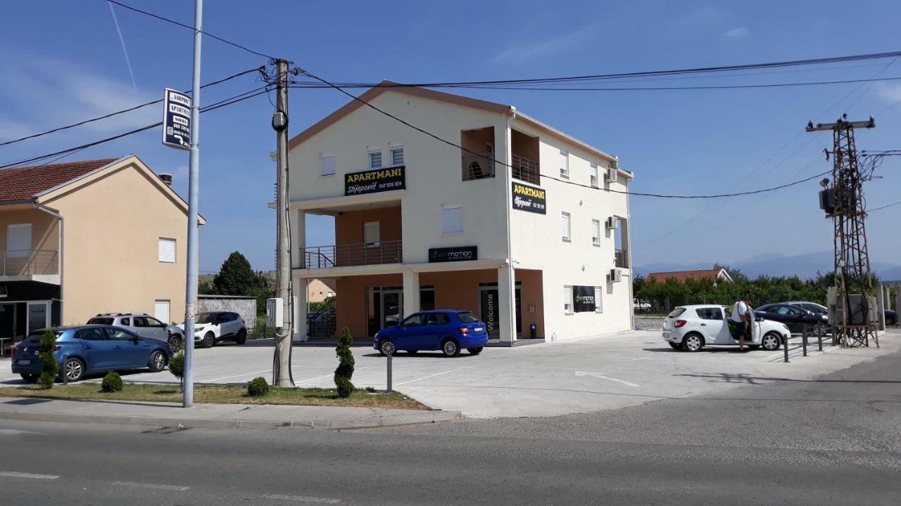 Apartmani Stijepovic พอดโกริกา ภายนอก รูปภาพ