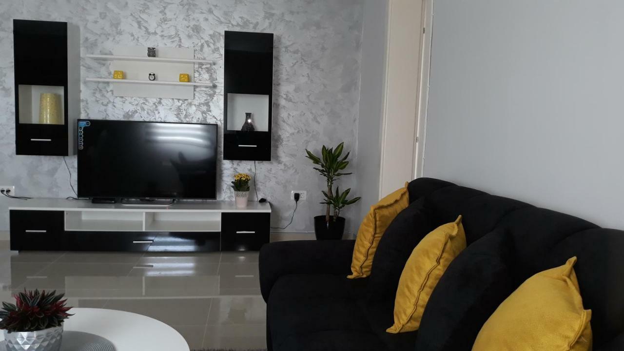 Apartmani Stijepovic พอดโกริกา ภายนอก รูปภาพ